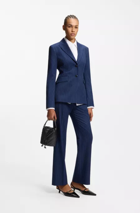 Sac seau en similicuir matelassé avec logo revisité