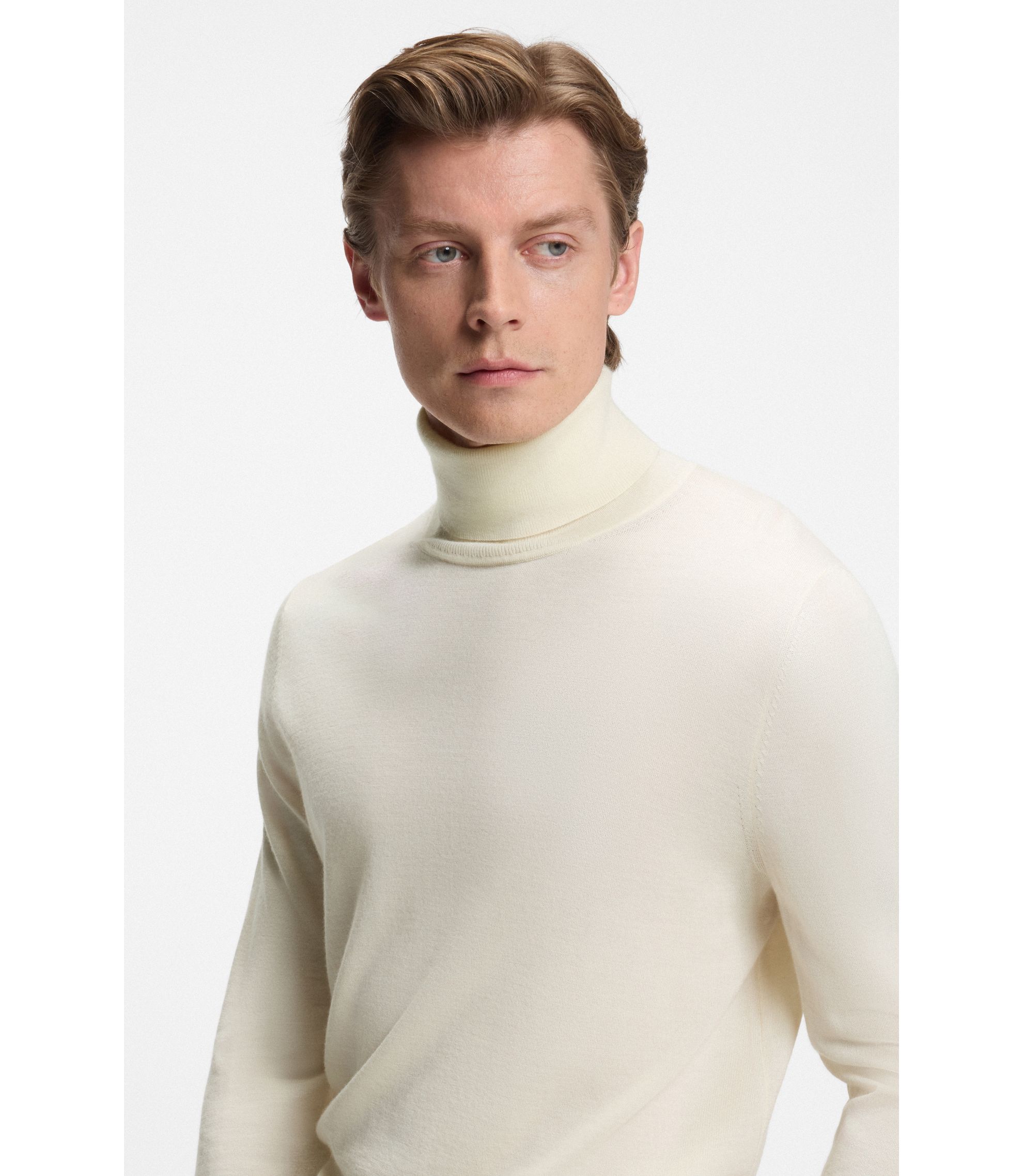 hbeu50557974_282_340?wid=1980&