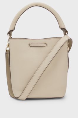 Borsa a secchiello in pelle con scritta del logo, Beige chiaro