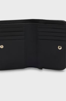 Portafoglio in pelle martellata con scritta del logo metallizzata, Nero