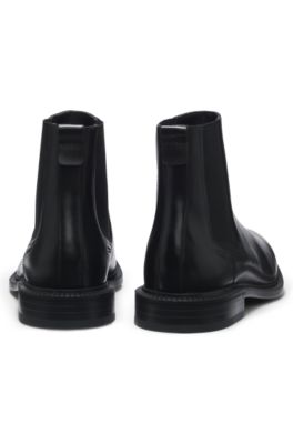 Leather Chelsea boots with elasticated panels, Black