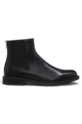 Leather Chelsea boots with elasticated panels, Black