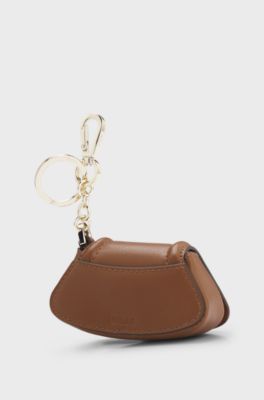 Porte-cl&eacute;s Ariell avec breloque en cuir nappa, Marron