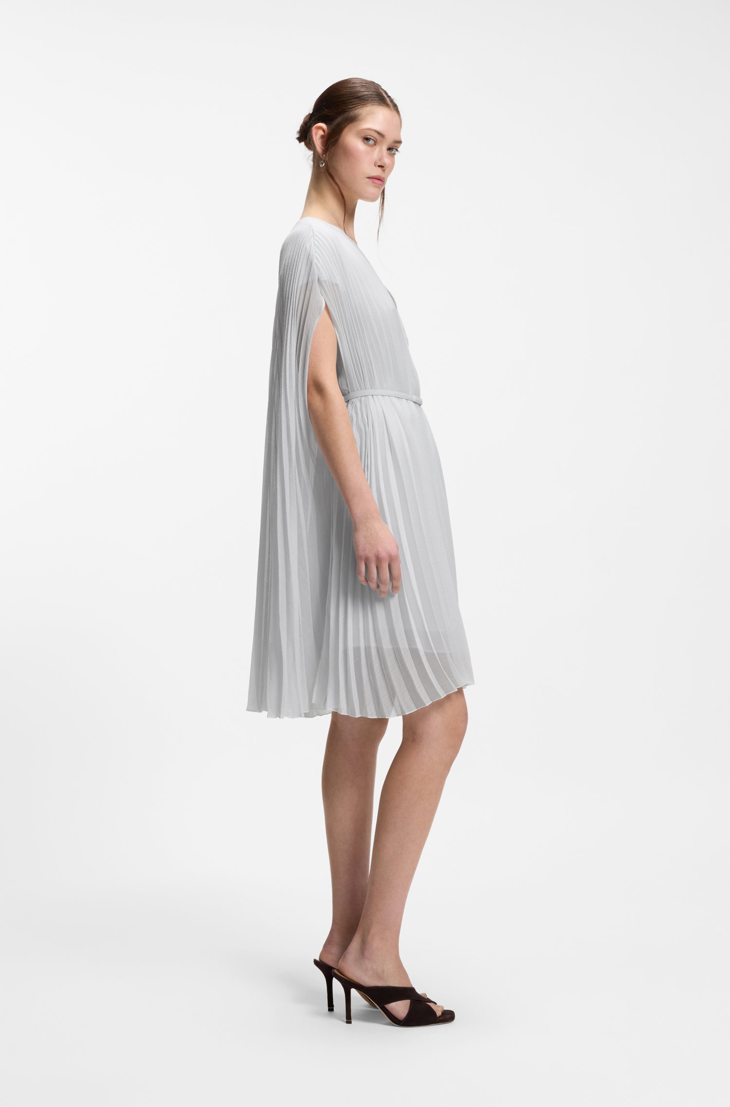 Boss Layered plissé dress with cape klänningar dam – bild 2