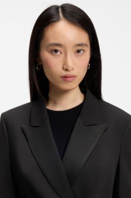 Longline slim-fit blazer with concealed closure, Black