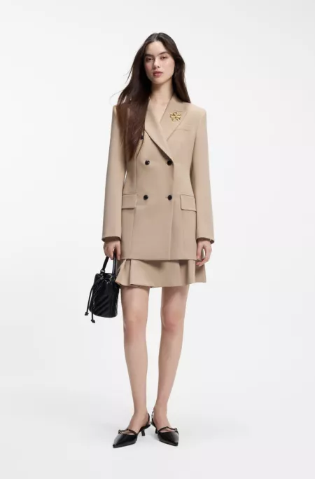 Minifalda acampanada con pliegues