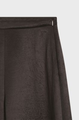 Pantaloni relaxed fit in twill lucido, Marrone scuro