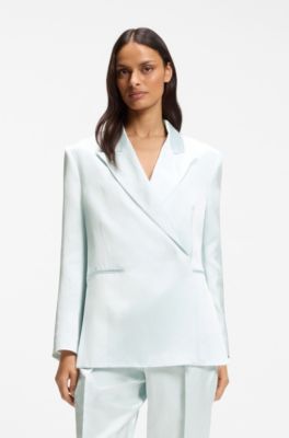 Blazer coupe d&eacute;contract&eacute;e en satin &agrave; fermeture invisible, bleu clair