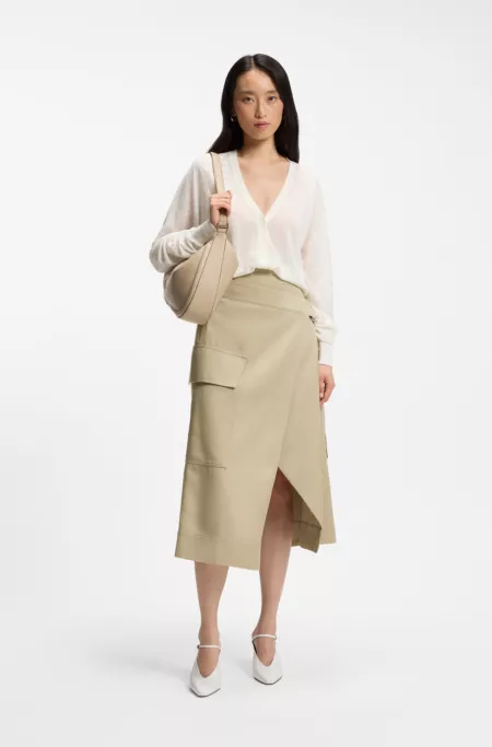 A-line skirt with cargo styling