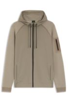 Sweaters & Cardigans