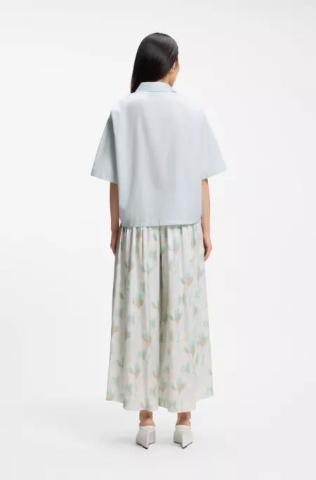 Relaxed-fit blouse in cotton poplin with point collar