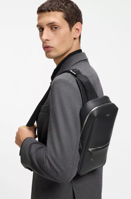 Mono-strap backpack with polished trims