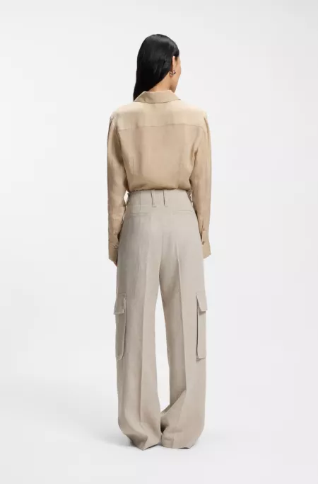 Regular-fit trousers in a herringbone linen blend
