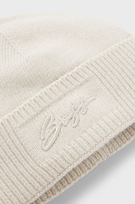 Knitted beanie hat with embroidered logo, Natural