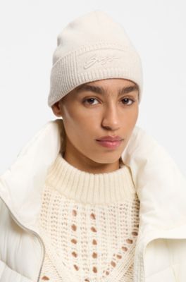 Knitted beanie hat with embroidered logo, Natural