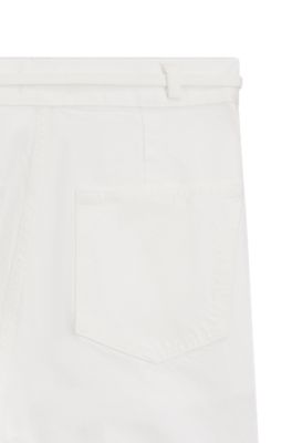 Jeans i naturvit med vida ben och veck fram, Vit