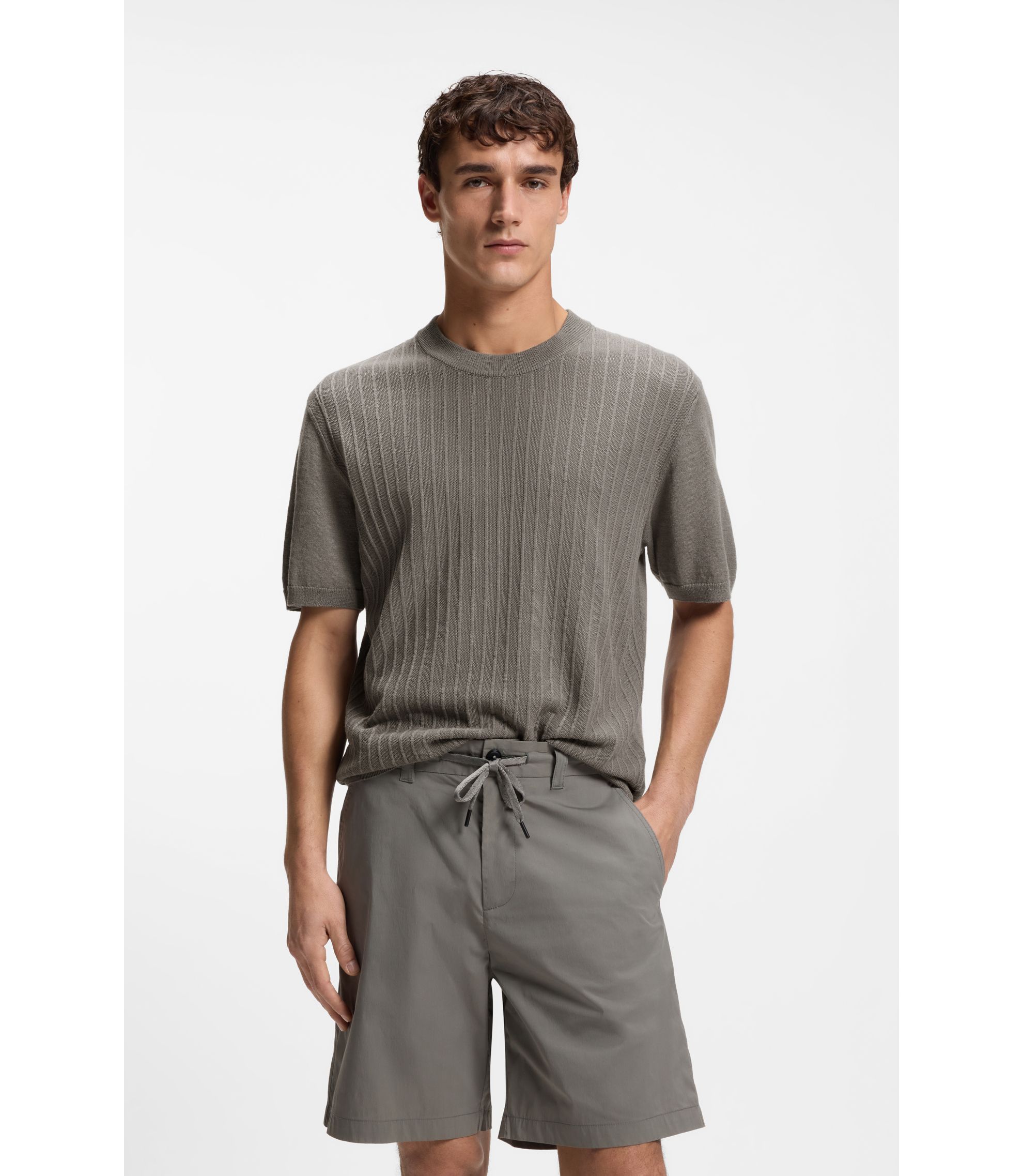 Pullover aus Leinen-Baumwolle mit Rippen- und Reiskornstrukturen
