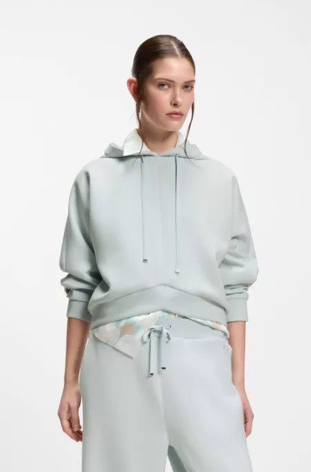 Curved-hem hoodie with Double B monogram