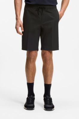 Waterafstotende regular-fit shorts van sneldrogend twill, Zwart