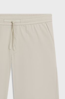 Water-repellent regular-fit shorts in quick-dry twill, Light Beige