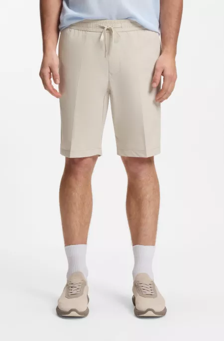 Water-repellent regular-fit shorts in quick-dry twill