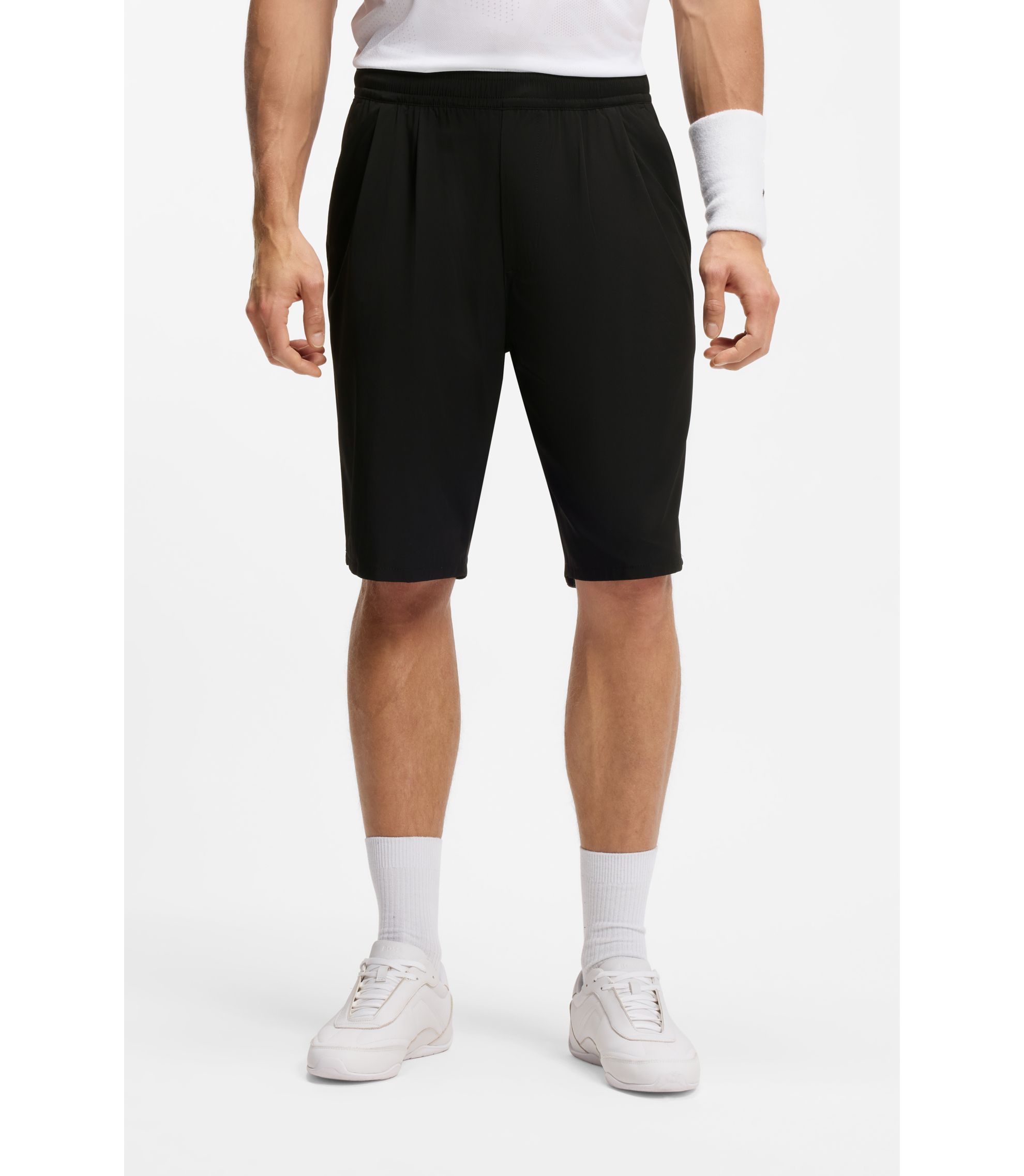 Bügelleichte Shorts mit Bundfalten vorn