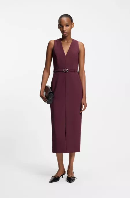 Robe à col V et boucle à la taille