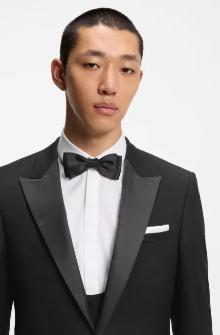 Three-piece slim-fit suit in stretch micro jacquard