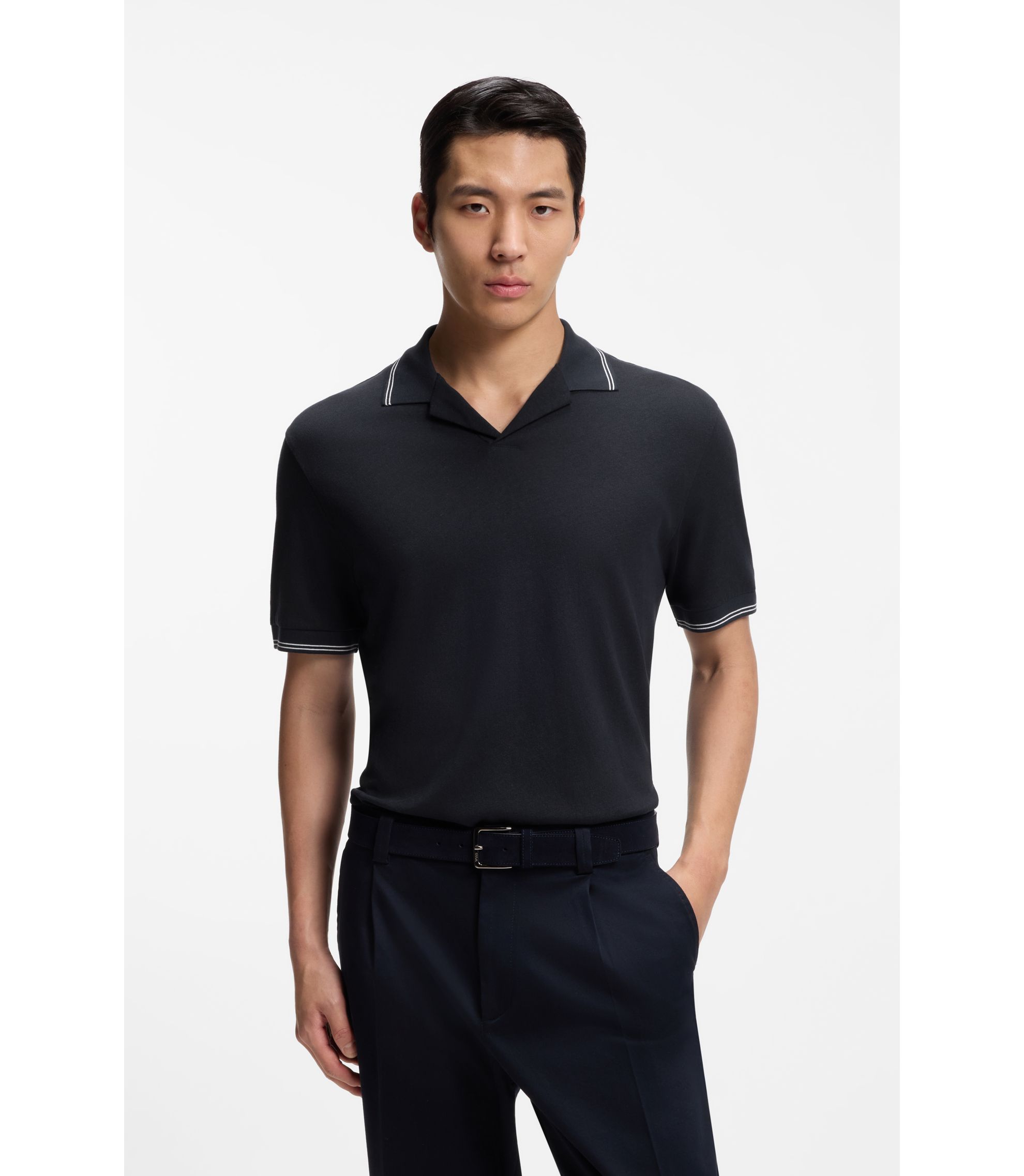 Poloshirt aus Baumwolle-Leinen mit Johnny-Kragen