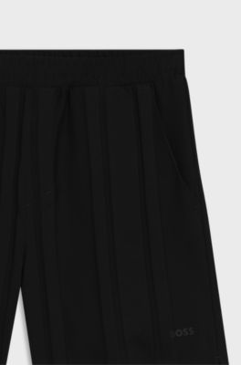 Shorts aus Baumwoll-Jersey mit matten und gl&auml;nzenden Streifen, Schwarz