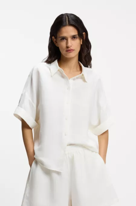 Regular-fit blouse with rolled cuffs
