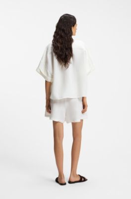 Blus i regular fit med upprullade &auml;rmslut, Naturf&auml;rg
