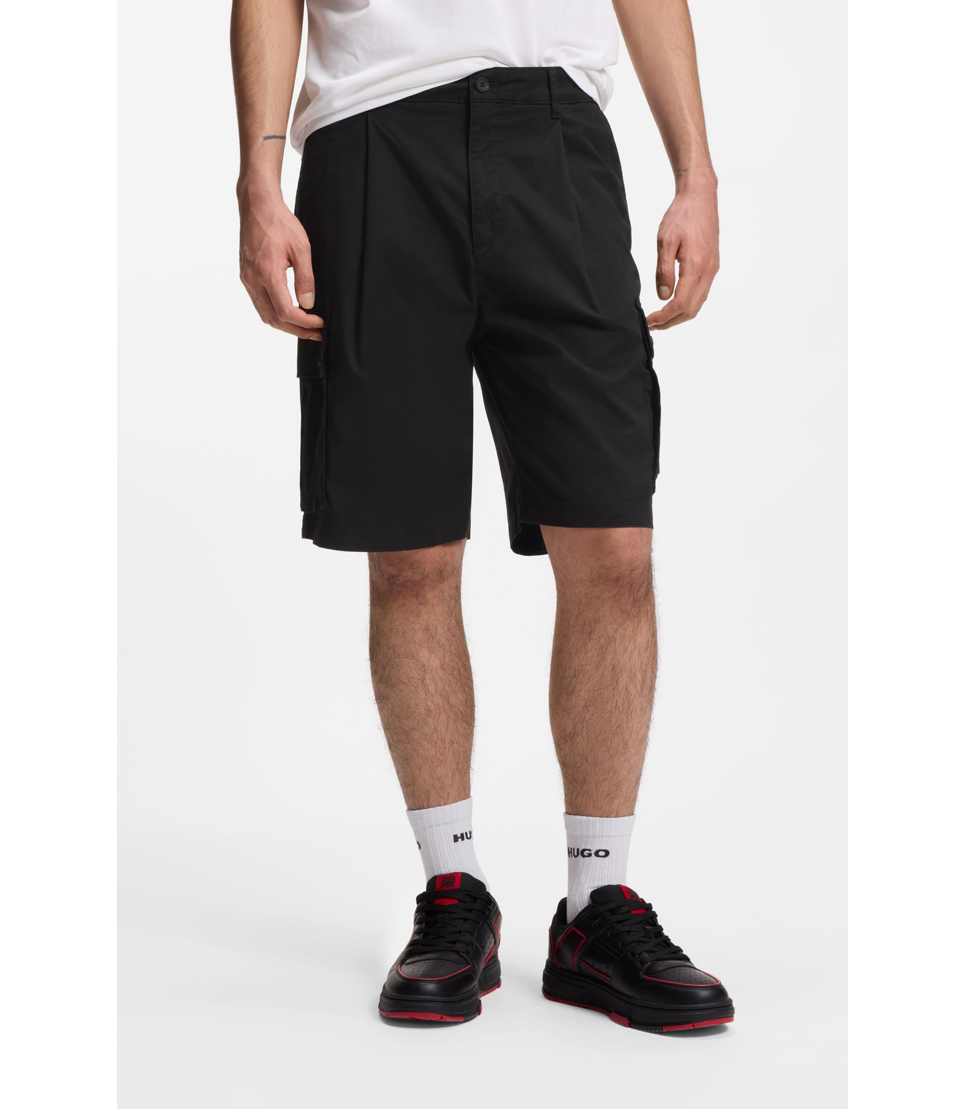 HUGO x RB Shorts aus Stretch-Baumwolle mit Stier-Motiv