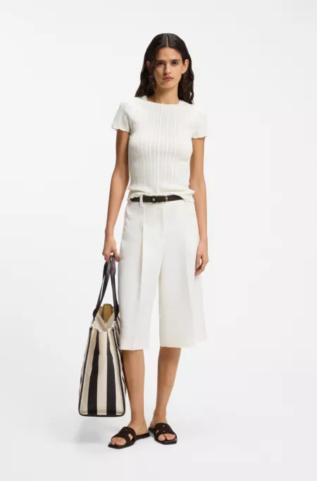 Slim-Fit Strickpullover mit Wellenstruktur