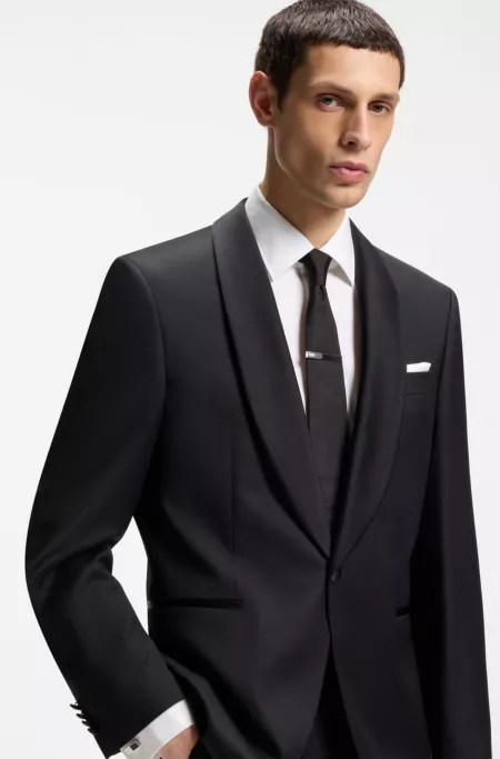 Cufflinks and tie bar set with enamel inserts