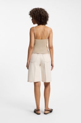 Slim-Fit Top im Anzugwesten-Stil mit glitzernden Nadelstreifen, Beige