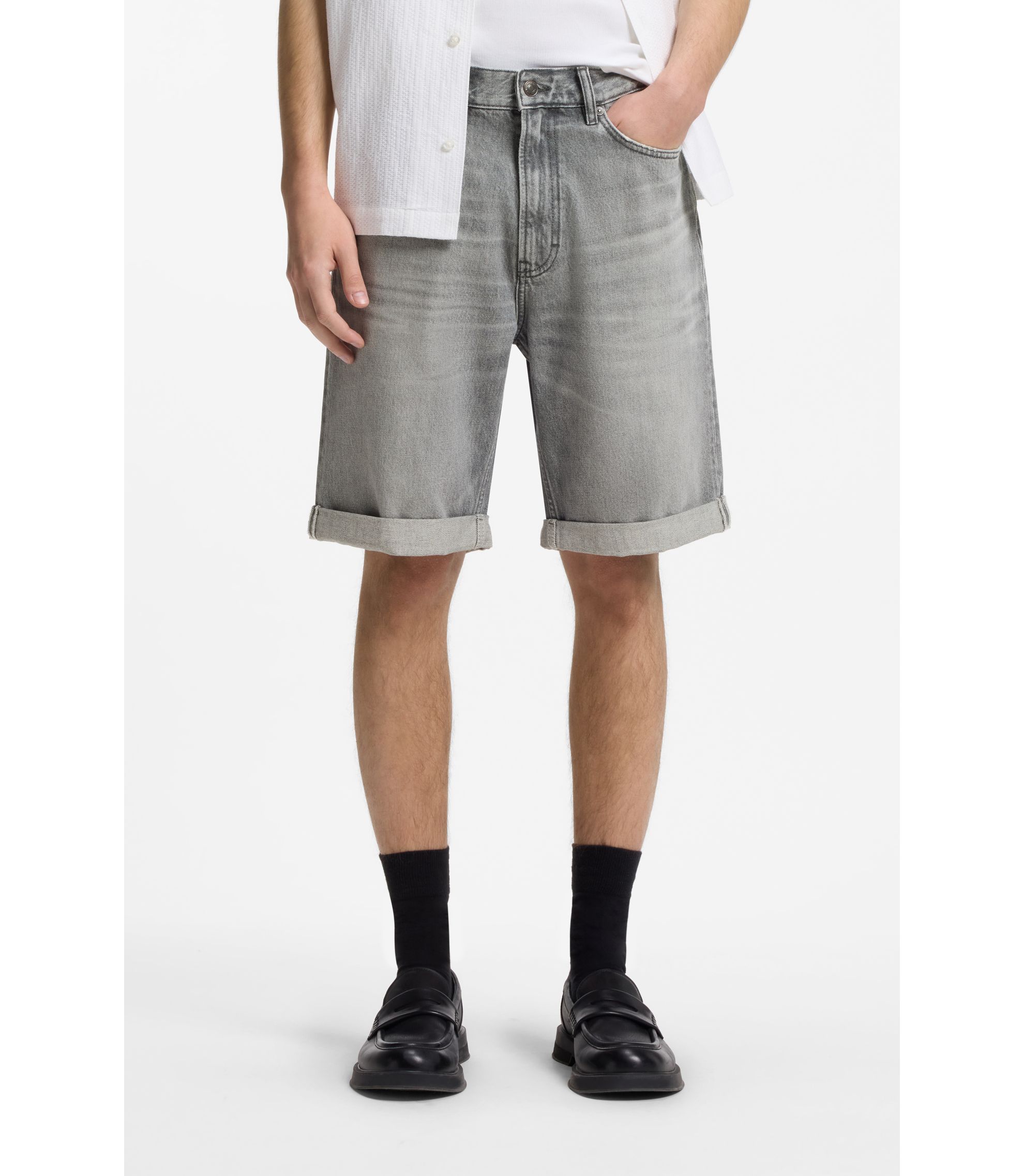Stone-washed graue Tapered-Fit Shorts aus Denim