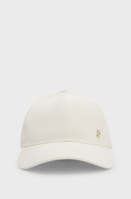 Boucl&eacute; cap with Double B monogram detail, Natural