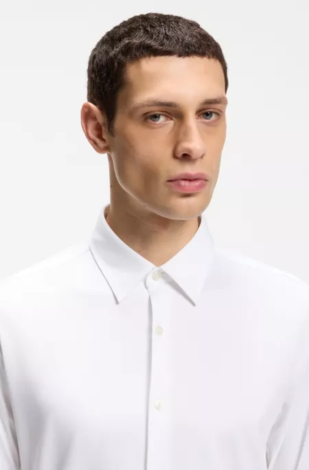 Slim-fit shirt in structured performance-stretch fabric