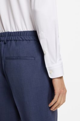 Camicia slim fit in tessuto elasticizzato strutturato ad alte prestazioni, Bianco