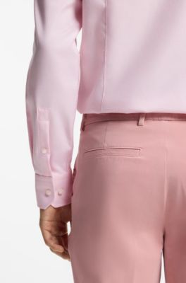 Slim-fit shirt in structured wrinkle-free cotton, light pink