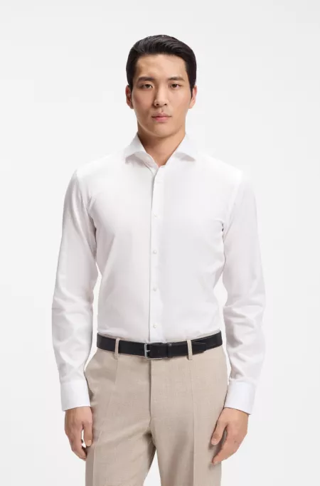 Slim-fit shirt in mercerised structured cotton