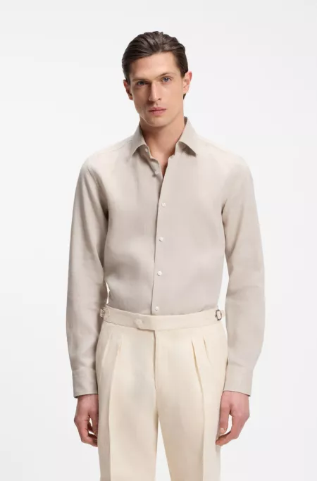 Slim-fit shirt in Italian-made linen