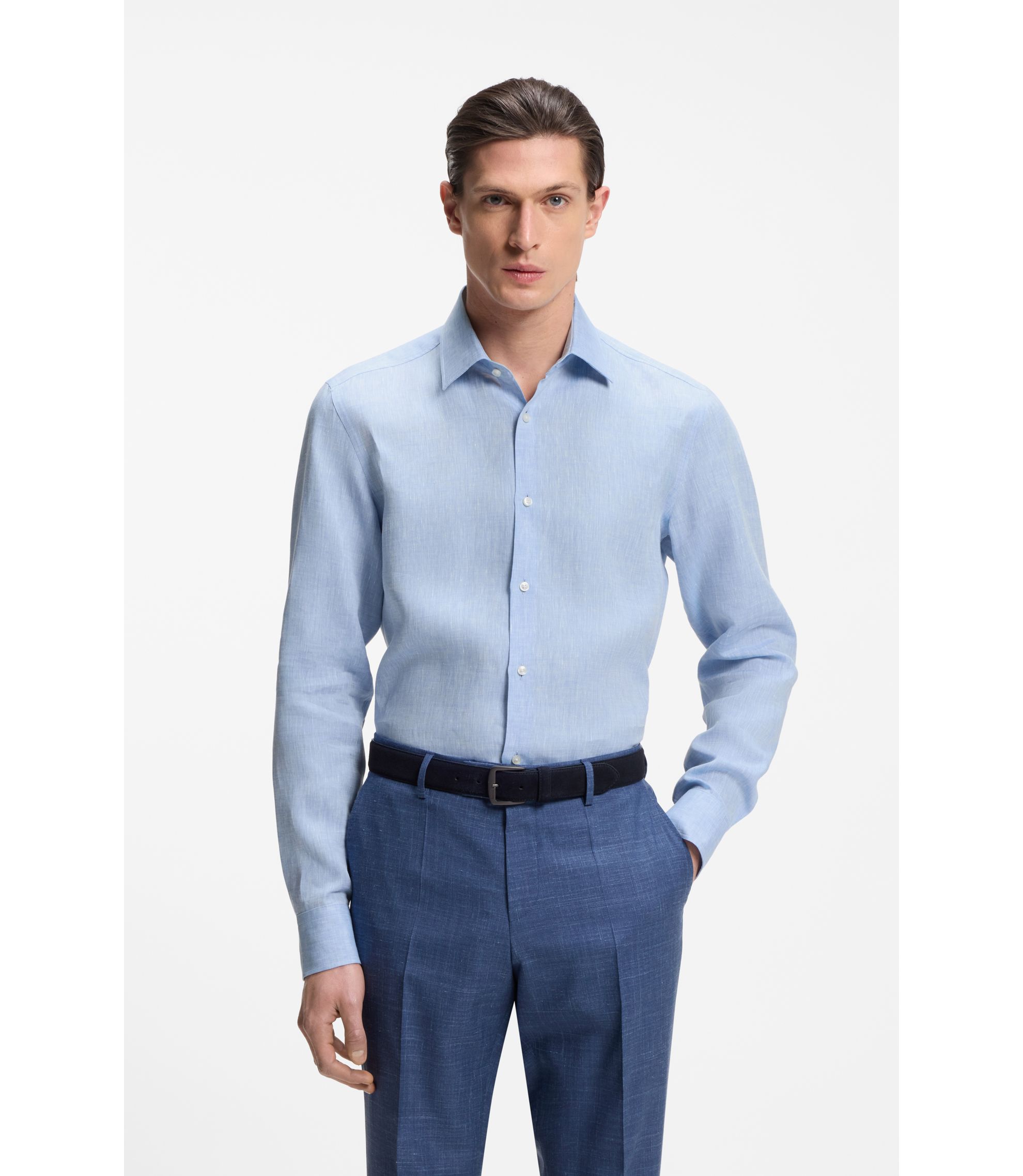 Slim-Fit Hemd aus in Italien gefertigtem Leinen