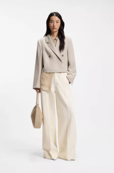 Wide-leg jeans in cream denim with front crease