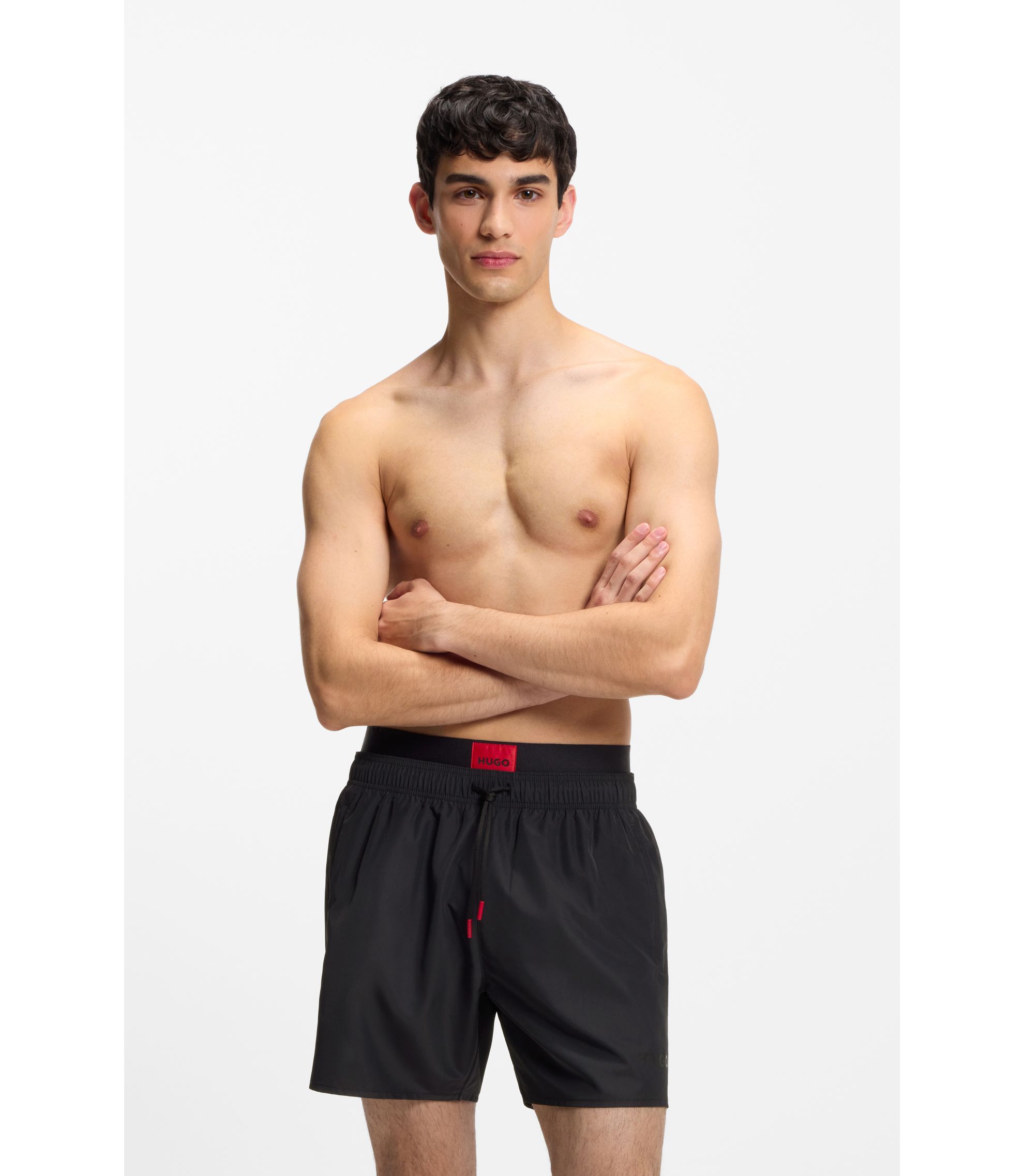 Badeshorts mit doppeltem Bund und Logo-Details