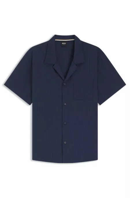 Camisa regular fit en tejido de sirsaca