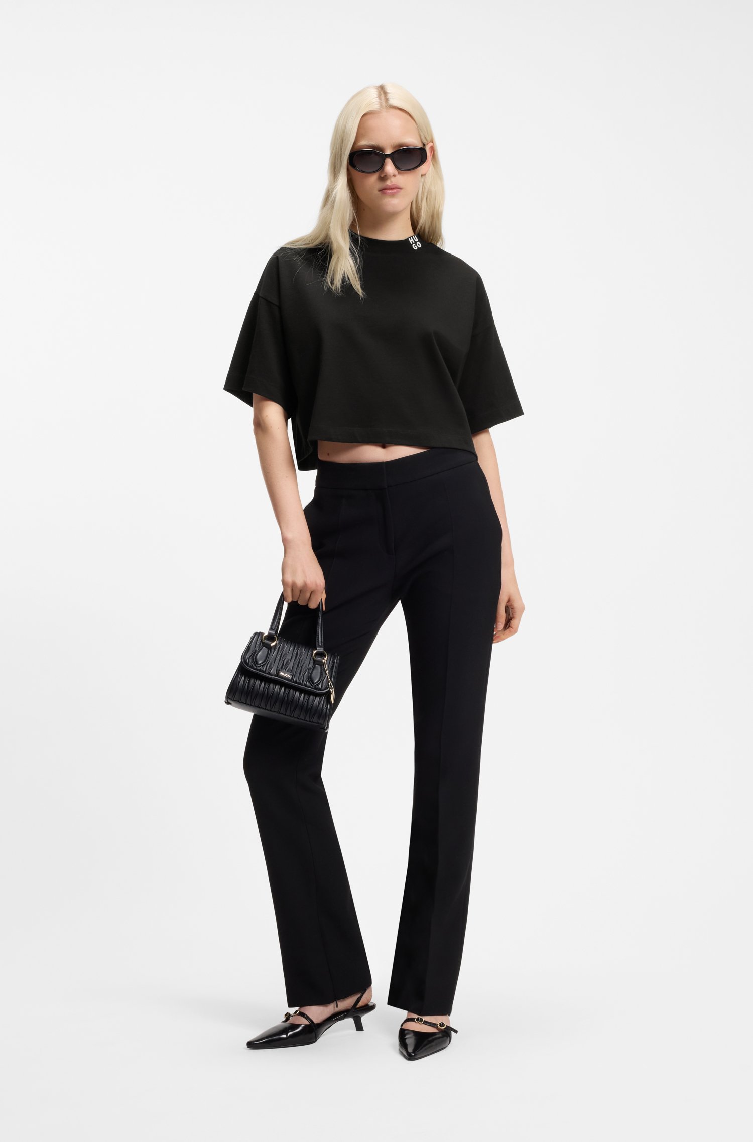 Hugo Relaxed-fit cropped T-shirt in cotton with neck logo dam – bild 2