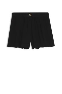 Crepe shorts with Double B monogram buckle 1