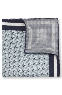 Hand-made pocket square in silk 1